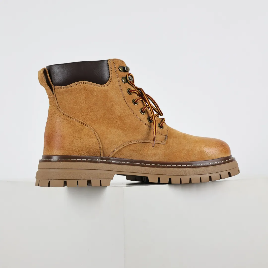 The price tag is 💰620. The core recommendation is good price. Timberland outdoor high-top casual rhubarb boots series #Guangdong Dachang quality. Original box and original packaging. Fashionable and trendy matching. The fabric is made of Italian 🇮🇹 top-grade frosted fine-grained cowhide. It is paired with anti-odor and anti-corrosion genuine leather latex insoles. The outsole and hardware are all made from original factory raw materials. The same process as the original Goodyear, never open the glue. Good products do not kill pigs. Exclusive launch on the entire network. The quality is beyond doubt. The complete set of official website unified packaging gives you a perfect wearing experience. It is of high quality and durable. A must-have for sportsmen. Specially designed to treat those who are not handsome. High-quality and first-class foot feel. Specially designed for cold protection and outdoor use this winter. Casual matching for daily use. Size: 38 39 40 41 42 43 44 (leather shoe size)